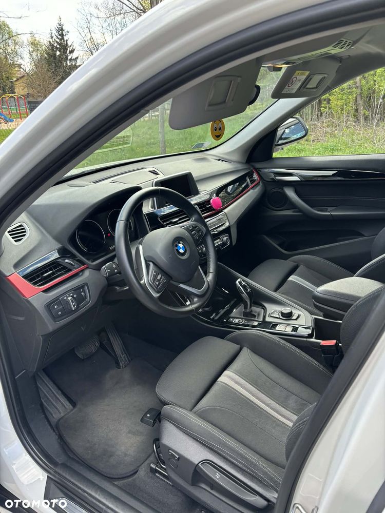 BMW X1 sDrive20i GPF - 11