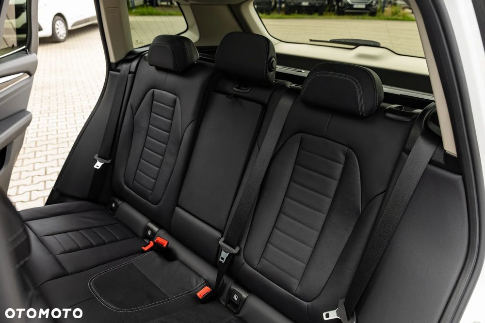 BMW X3 sDrive18d sport - 28