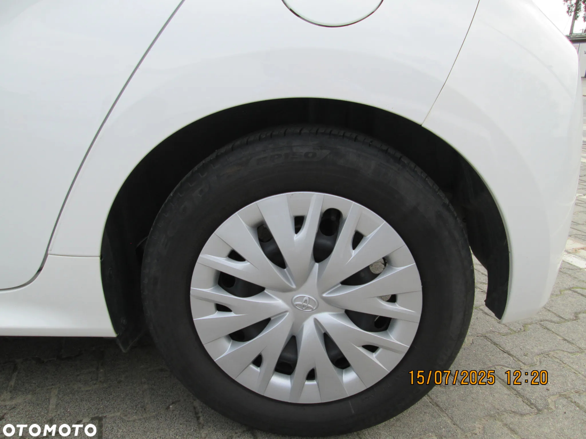 Toyota Yaris 1.5 Comfort - 17