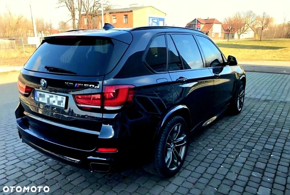 BMW X5 M M50d - 11