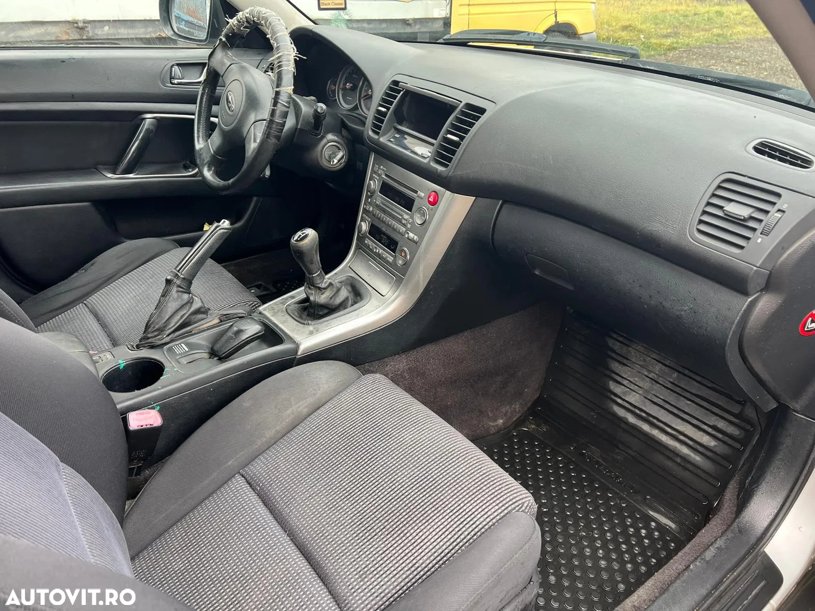 Subaru Outback 2.5 - 10