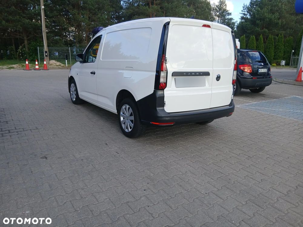 Volkswagen Caddy - 10