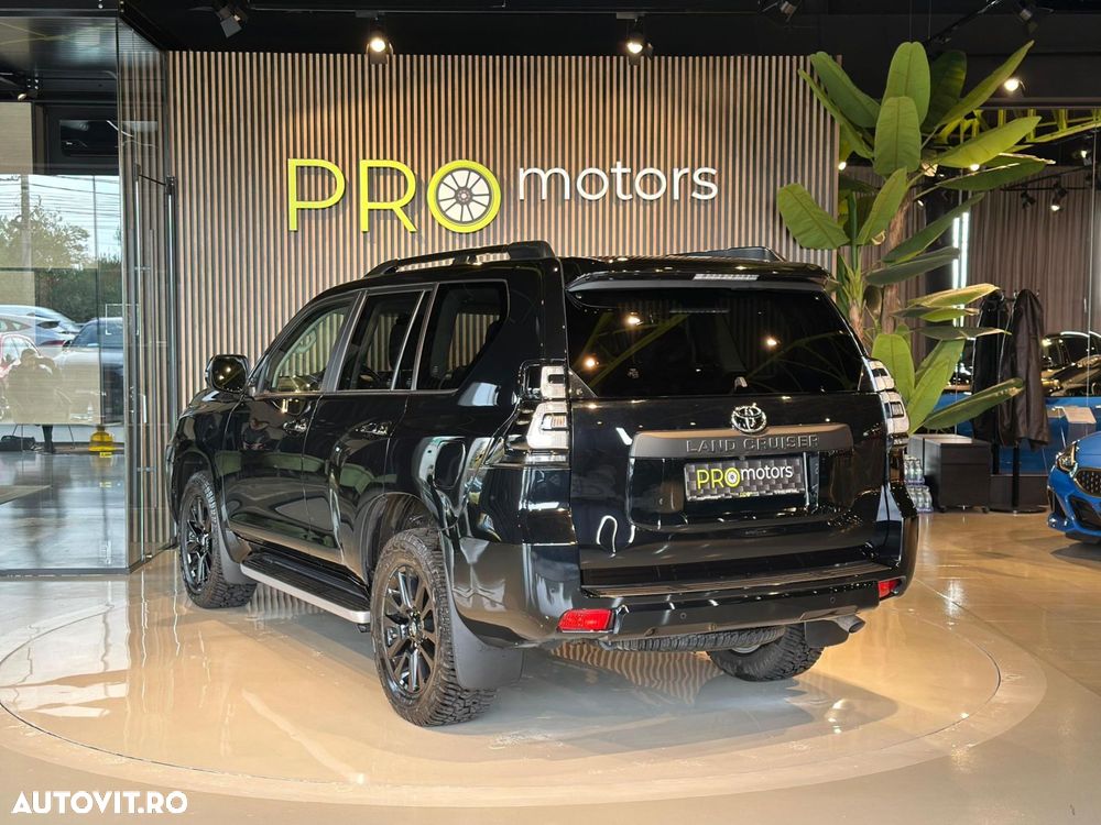 Toyota Land Cruiser 2.8l D-4D 204 CP A/T Luxury Black Matte Edition - 10