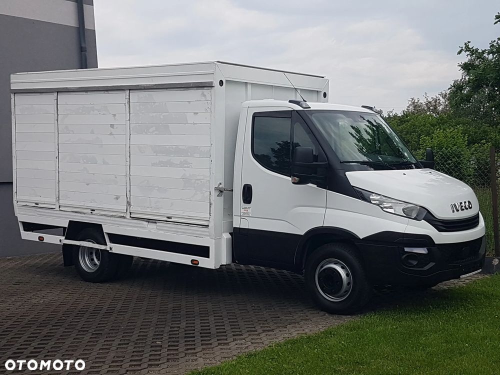 Iveco 70C18 KONTENER ROLETY BOK DO TRANSPORTU WODY 3,66x2,21x1,86 KLIMA DMC 7 TON RAMA DO ZABUDOWY - 1