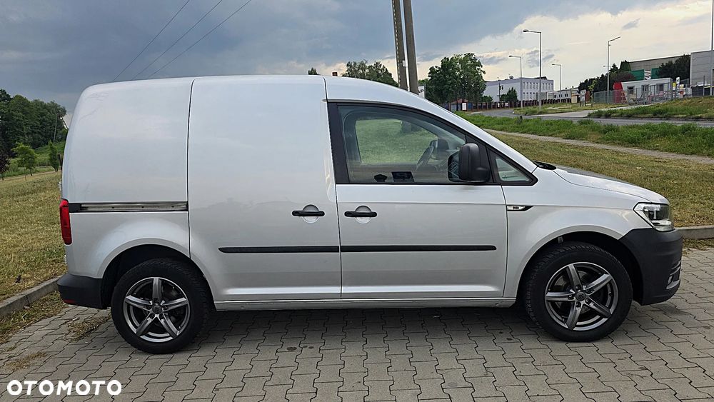 Volkswagen CADY - 12