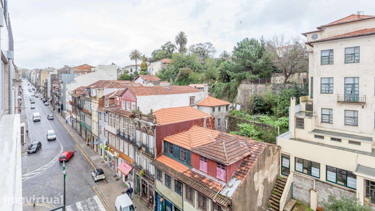 Apartamento com 1 quartos - localizado em Santo Ildefonso Porto - Grande imagem: 2/30