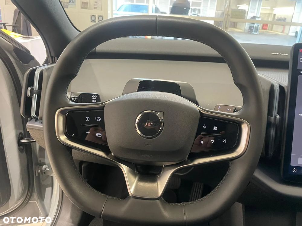 Volvo EX30 Twin Motor Performance AWD Ultra - 24