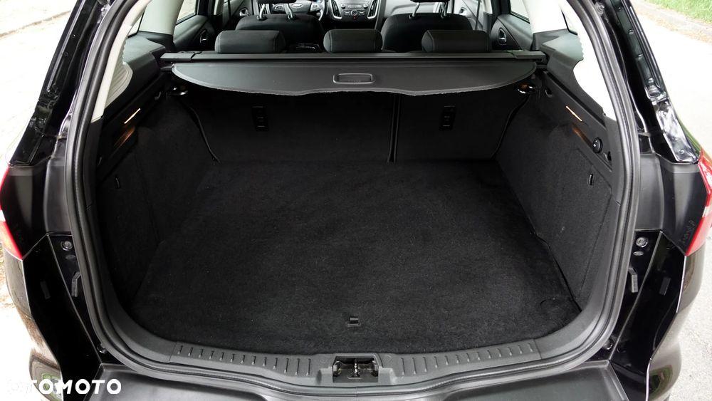 Ford Focus - 31