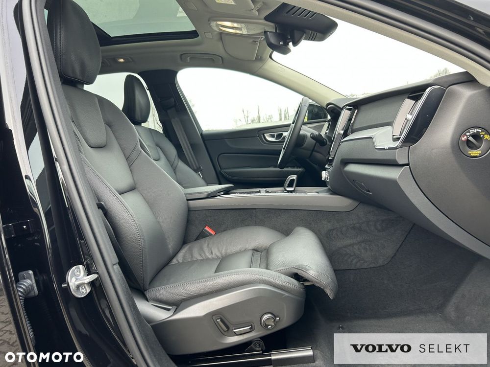 Volvo XC 60 - 25