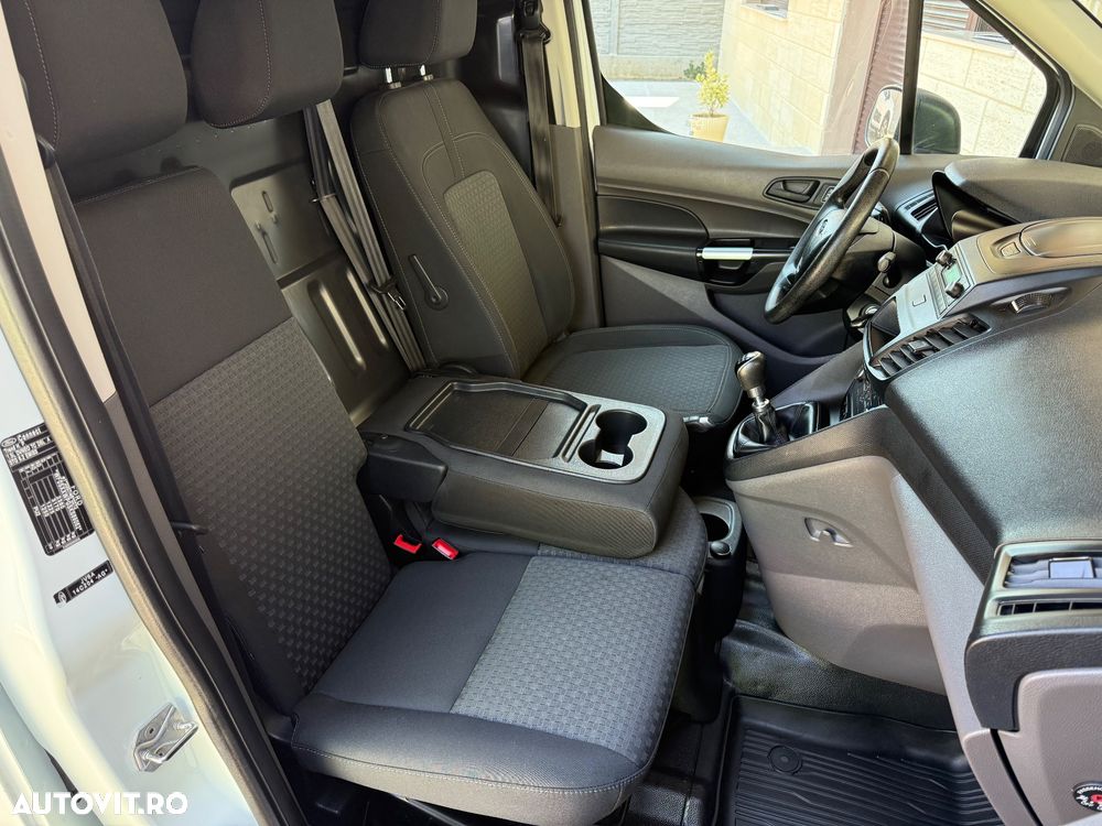 Ford Connect - 22