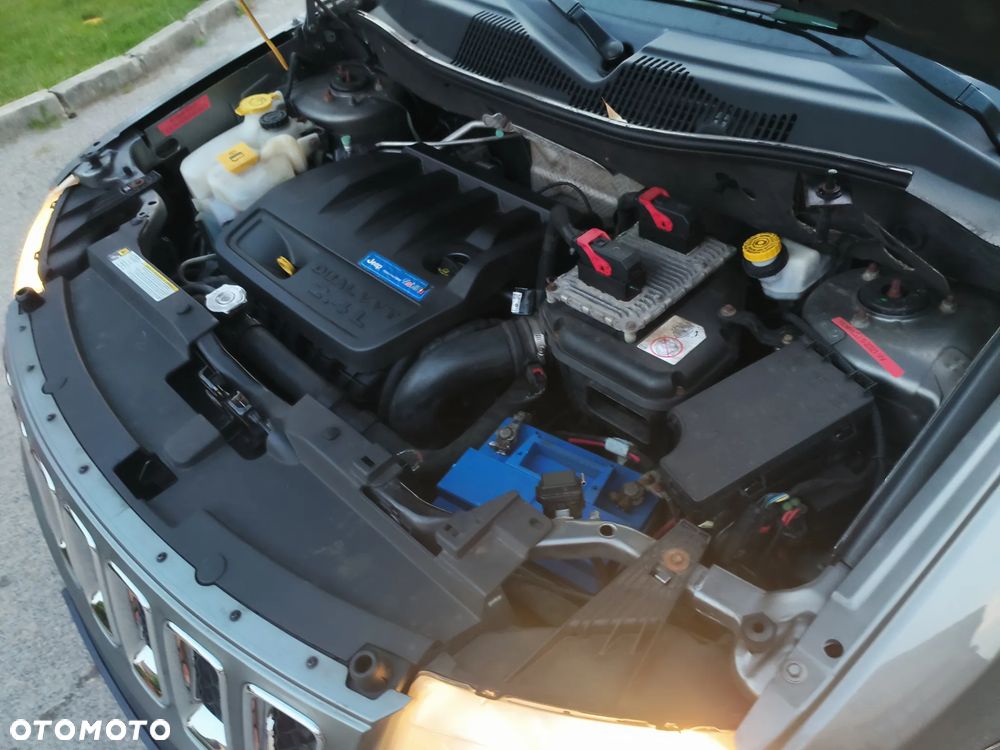 Jeep Compass 2.4I 4x4 Automatik Limited - 36