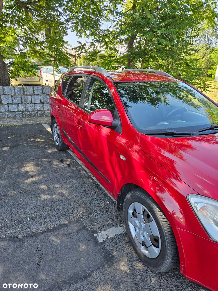 Kia Ceed 1.6 Comfort - 2