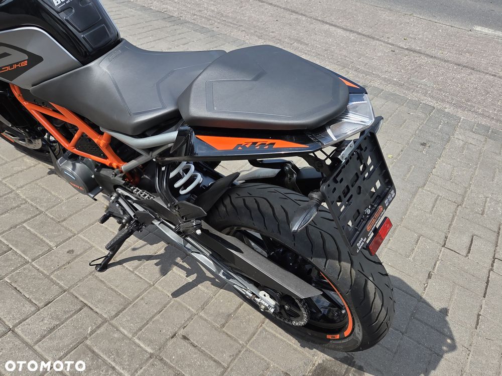 KTM Duke - 32