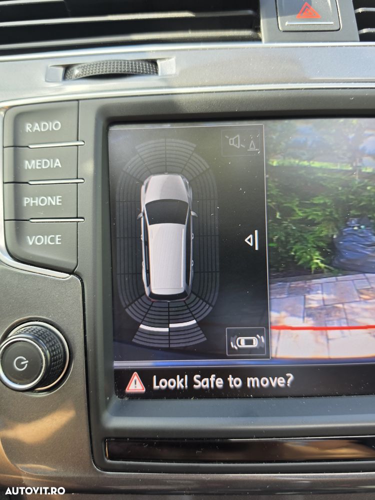 Volkswagen Golf - 15