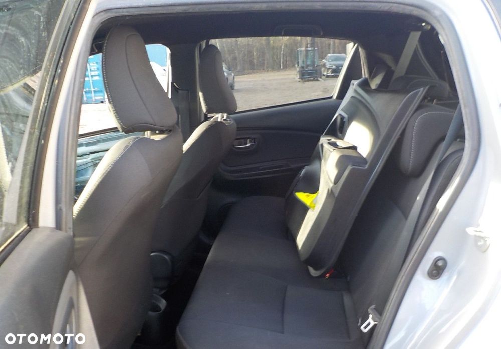 Toyota Yaris - 29