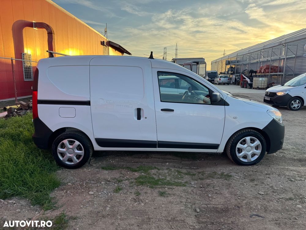 Dacia Dokker 1.5 Blue dCi Laureate - 12