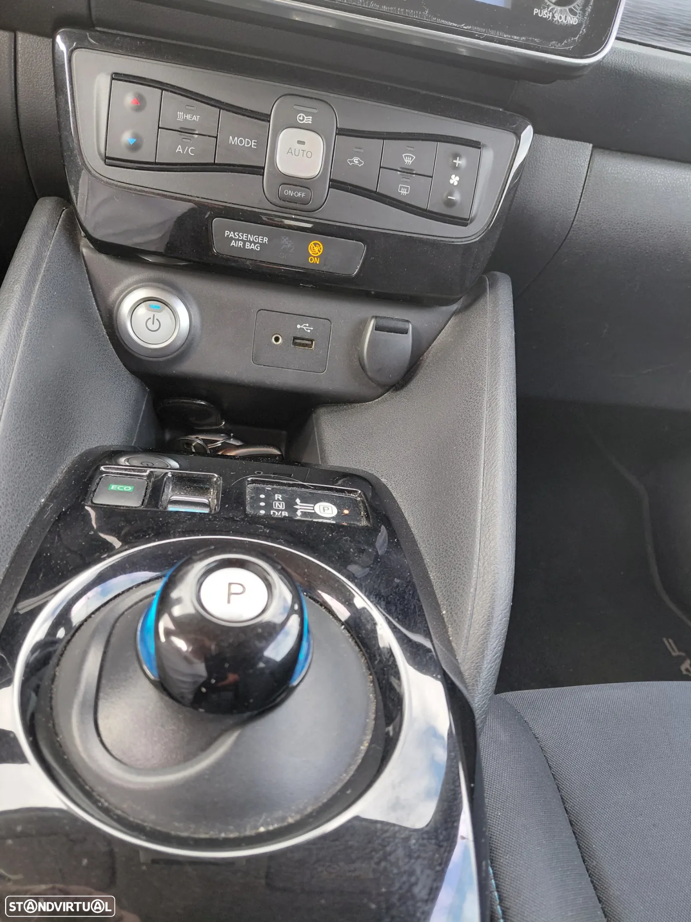 Nissan Leaf N-Connecta Full Led - 16