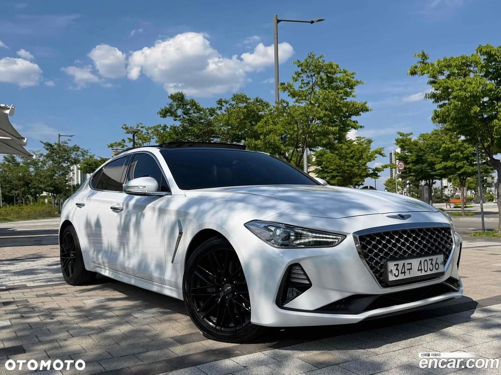 Genesis G70 - 3