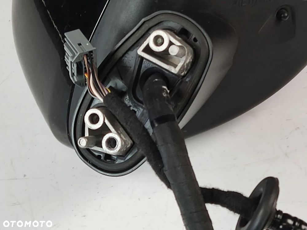 VOLVO XC40 17-21 r Lusterko Zewnętrzne Prawe - 5
