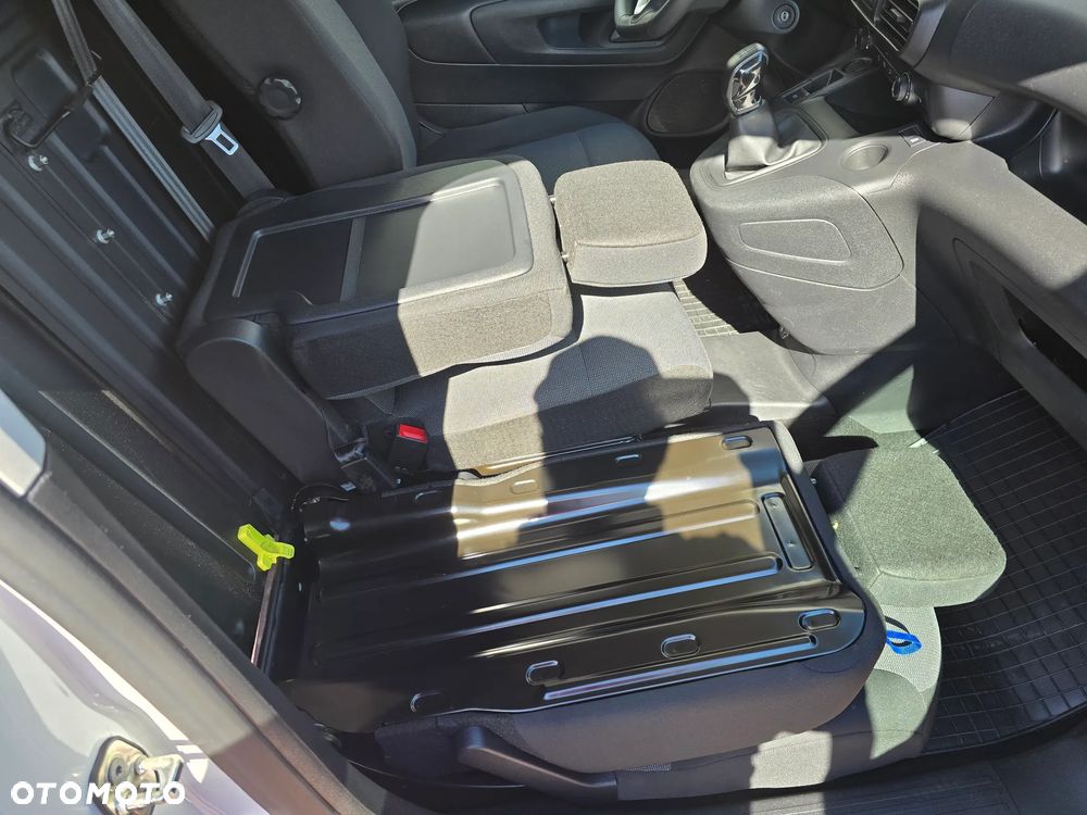 Opel Combo - 32