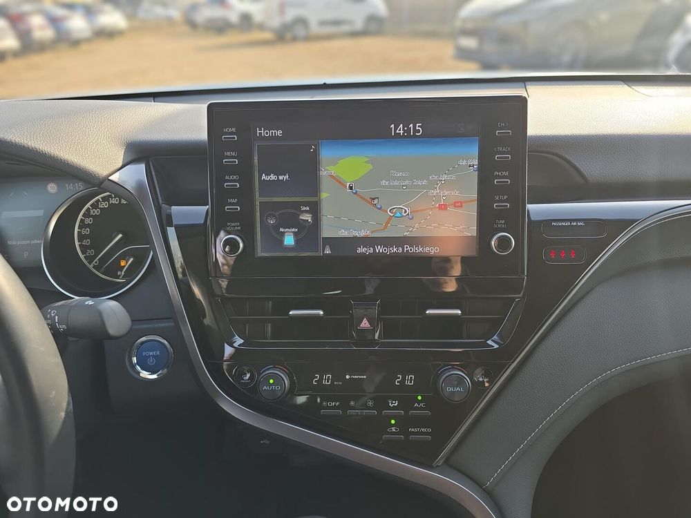 Toyota Camry 2.5 Hybrid Prestige CVT - 16