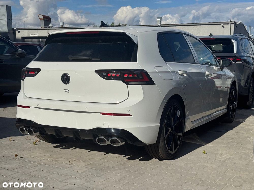 Volkswagen Golf - 7