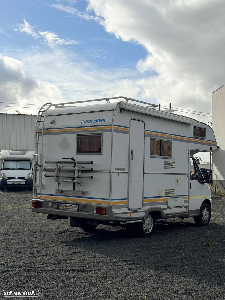 Euramobil Euramobil Fiat Ducato 2.5D motor iveco - 6 lugares livrete - 3