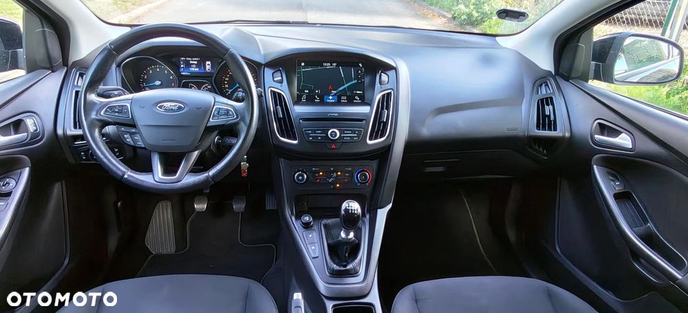 Ford Focus 1.0 EcoBoost Edition - 19