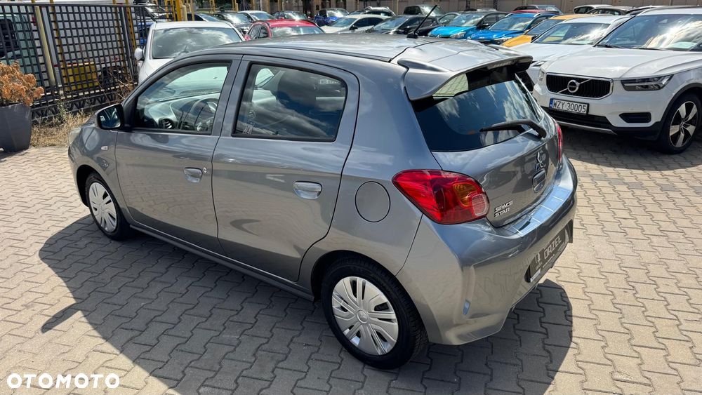 Mitsubishi Space Star 1.0 Inform - 32
