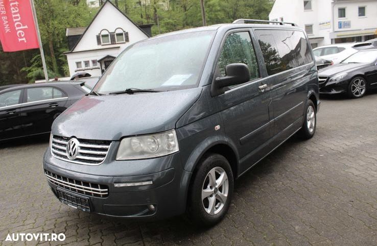 Volkswagen Multivan - 2