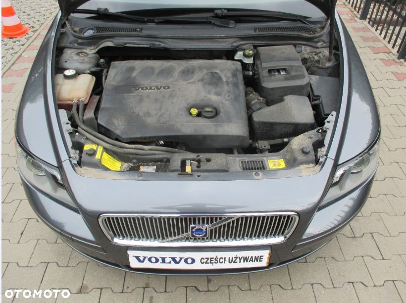 VOLVO S40 V50 C30 C70 Śledź Uchwyt Zatrzask Lampy Reflektory Spinka - 6