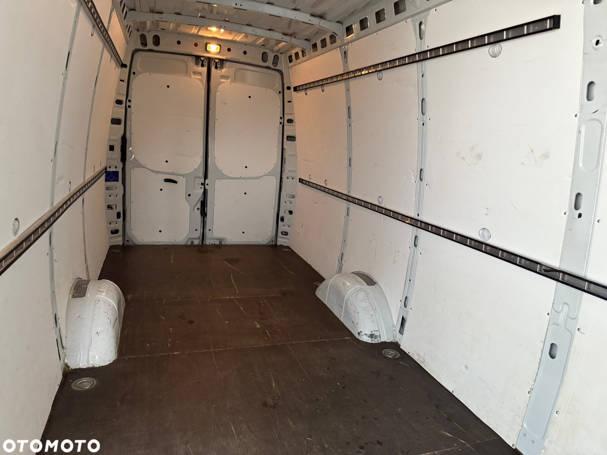 Iveco Daily 3.0 210KM!!!/Automat Hi-Matic/furgon Maxi/Navi/Kamera cofania/Radio DAB/Tempomat/ - 12