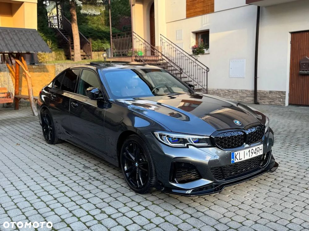 BMW Seria 3 330i xDrive Sport Line - 2