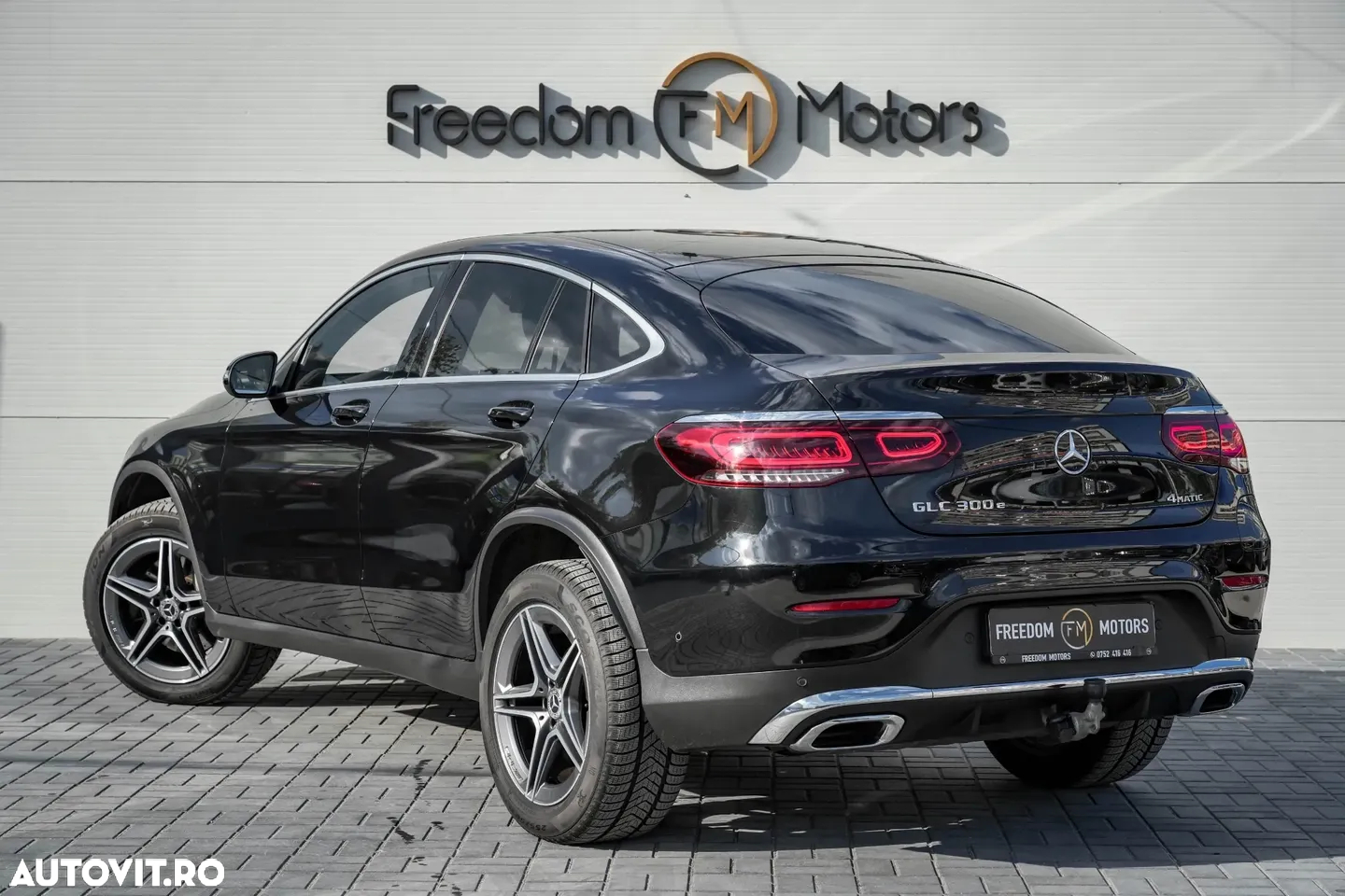 Mercedes-Benz GLC Coupe 300 e 4Matic 9G-TRONIC AMG Line Plus - 6