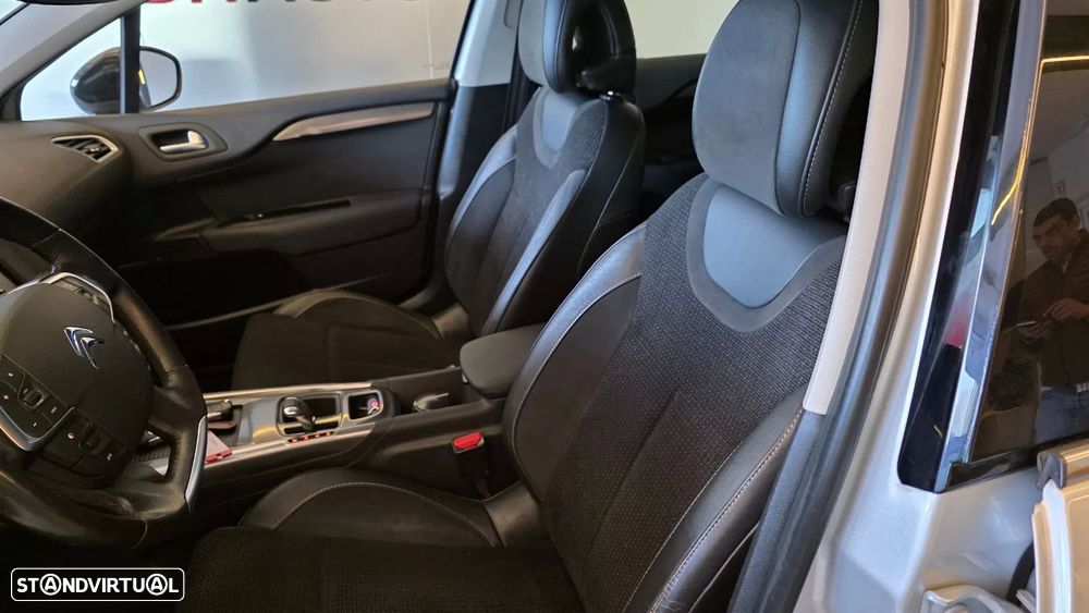 Citroën C4 1.6 e-HDi Exclusive CMP6 - 35