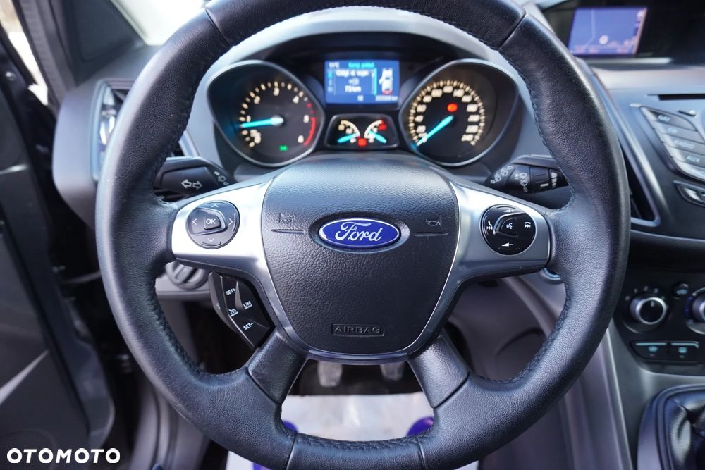 Ford Kuga 2.0 TDCi 4x4 Titanium - 20