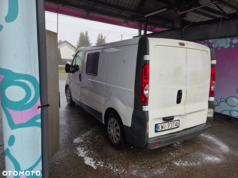 Renault Trafic - 2