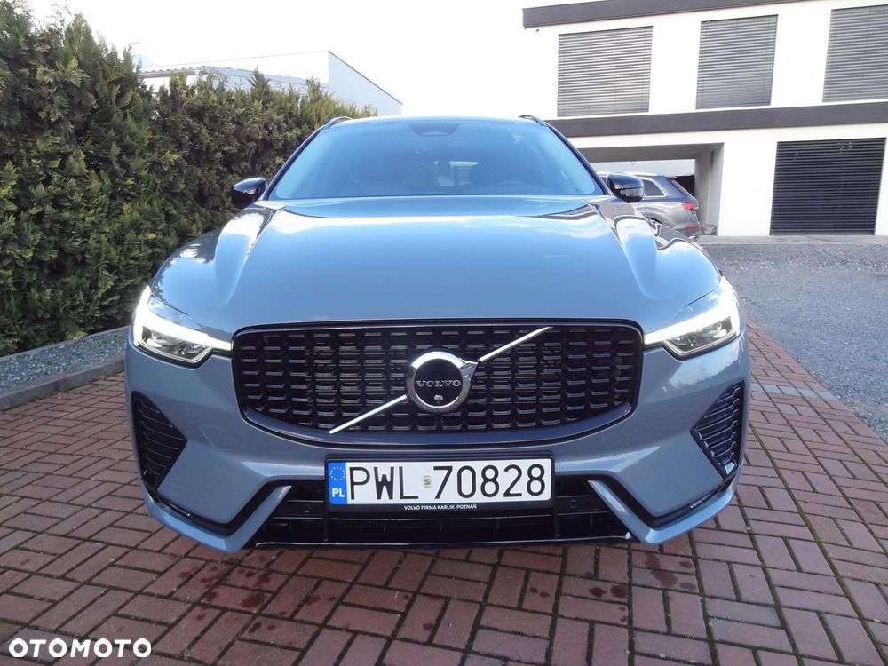Volvo XC 60 B5 B AWD Geartronic RDesign - 2