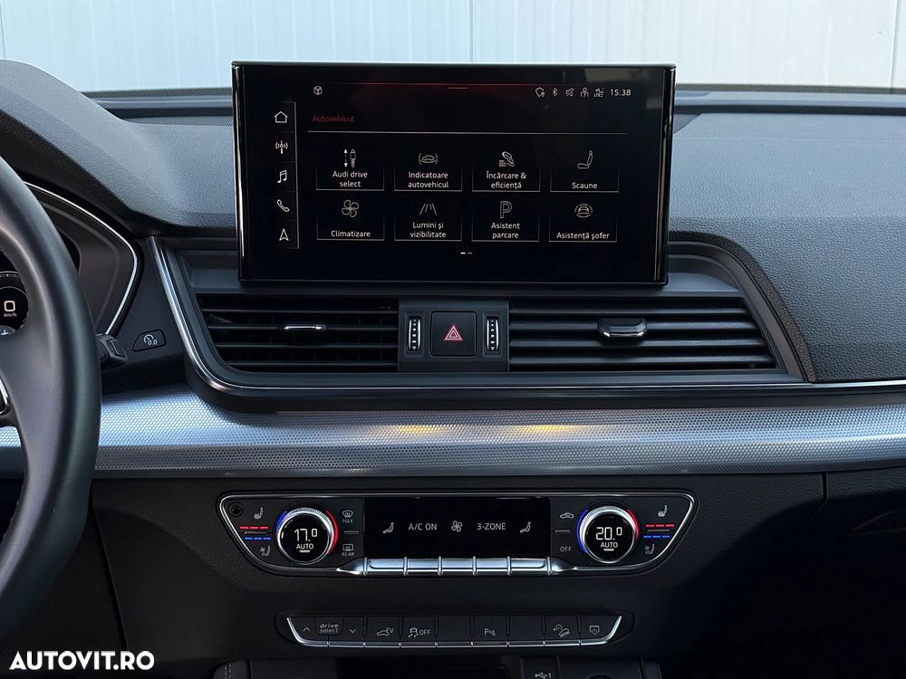 Audi Q5 50 TFSIe quattro S tronic S line business - 30