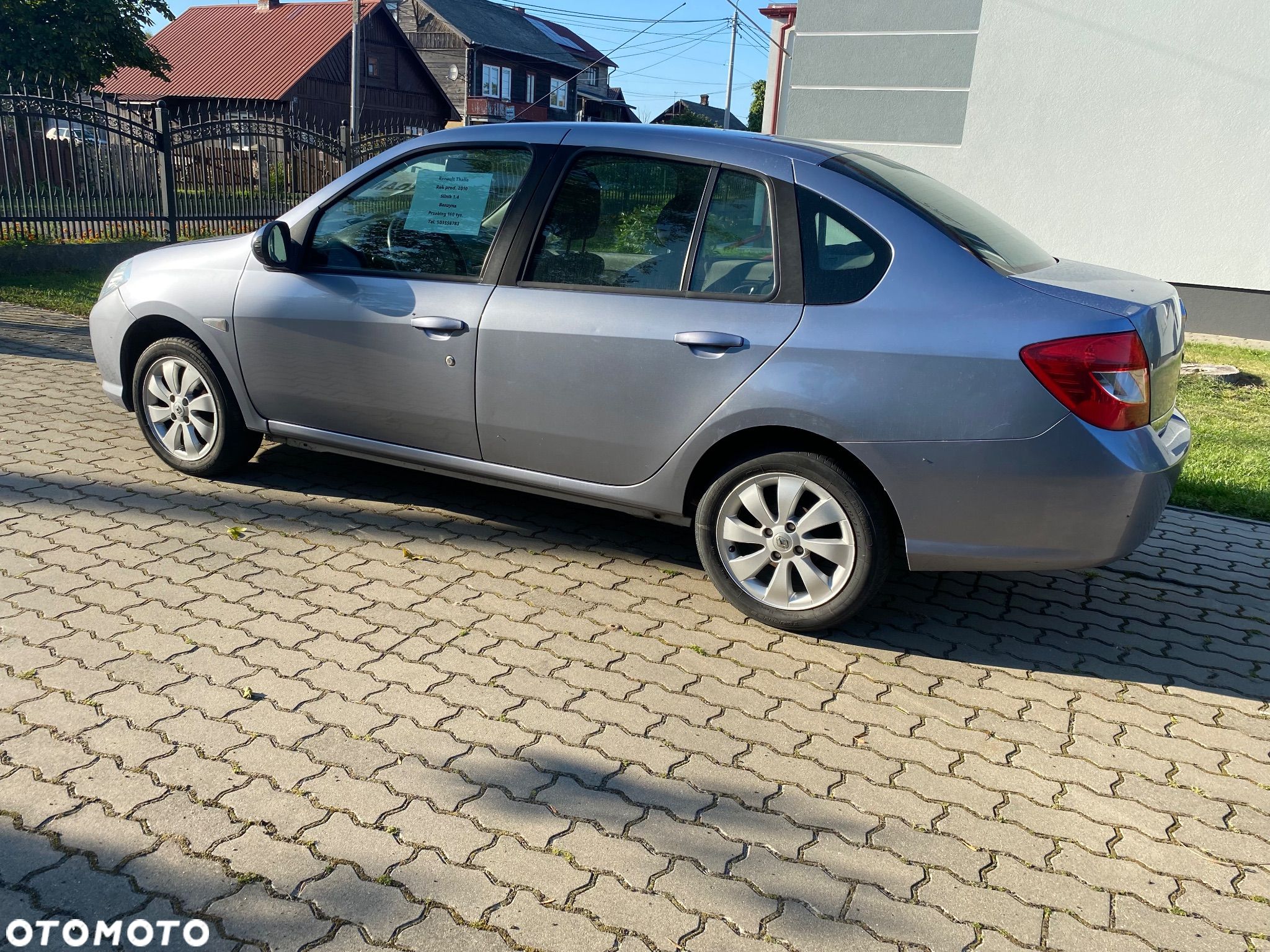 Renault Thalia 1.4 16V All Inclusive - 1