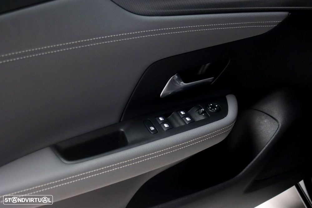 Opel Mokka-e 50 kWh GS - 10