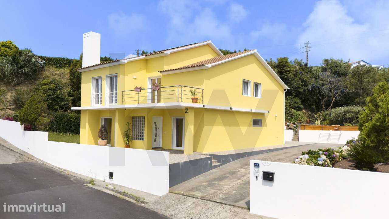 Moradia T5 de Luxo em Ginetes | Pronta a Habitar e com Negócio Chave n - Grande imagem: 5/48