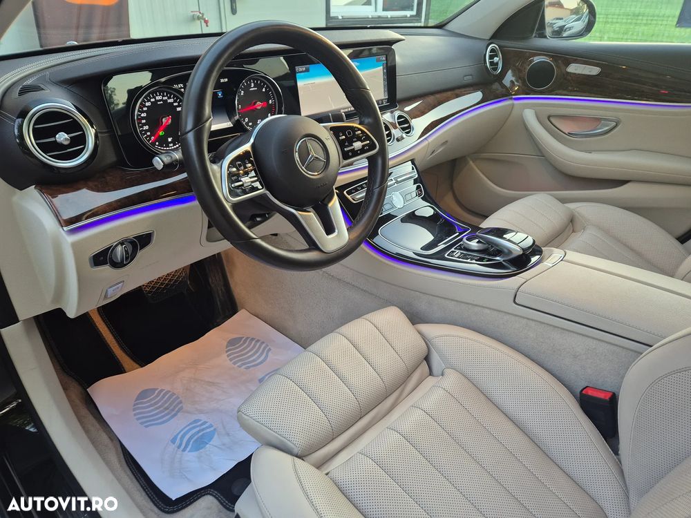 Mercedes-Benz E 300 d Aut. - 8