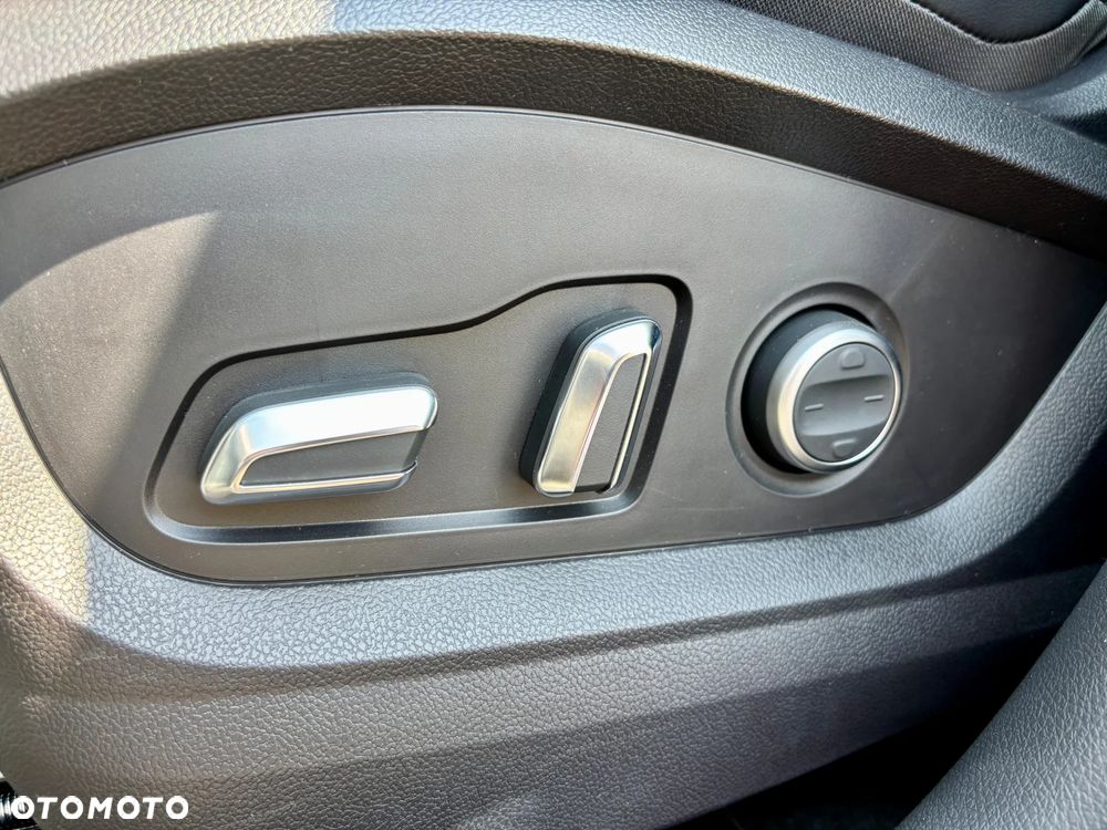 Chery Tiggo 8 1.6 T-GDI Comfort DCT - 28