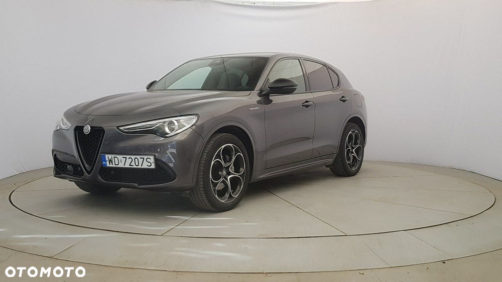 Alfa Romeo Stelvio - 3