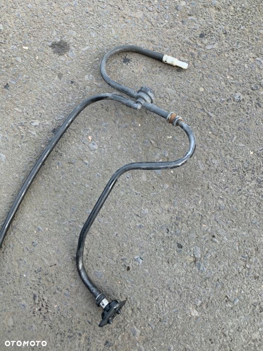 INSTALACJA SPRYSKIWACZE XENON PRZÓD BMW E39 - 2