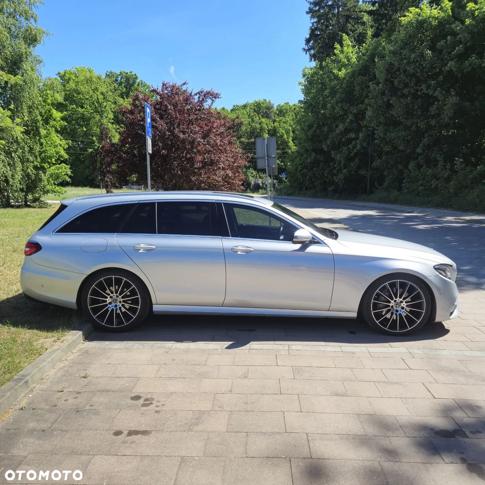 Mercedes-Benz Klasa E 220 d 9G-TRONIC - 5
