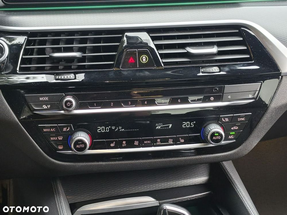 BMW Seria 5 - 17