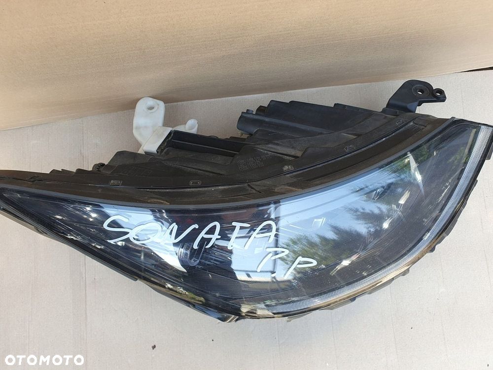 LAMPA PRAWA REFLEKTOR FULL LED HYUNDAI SONATA VIII DN8 2020- 92102-L12 - 3