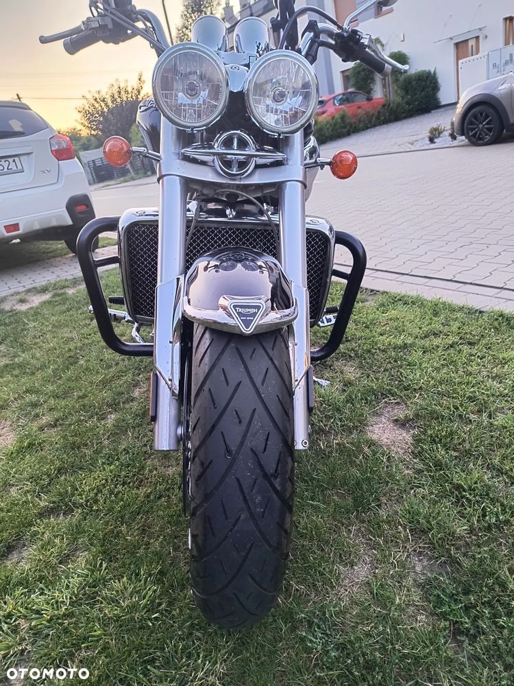 Triumph Rocket - 10